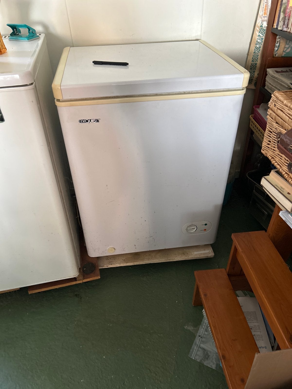 Exquisit Vrieskist - Compact en Energiezuinig, Vrieskist, Gebruikt, Minder dan 60 cm, Vrijstaand