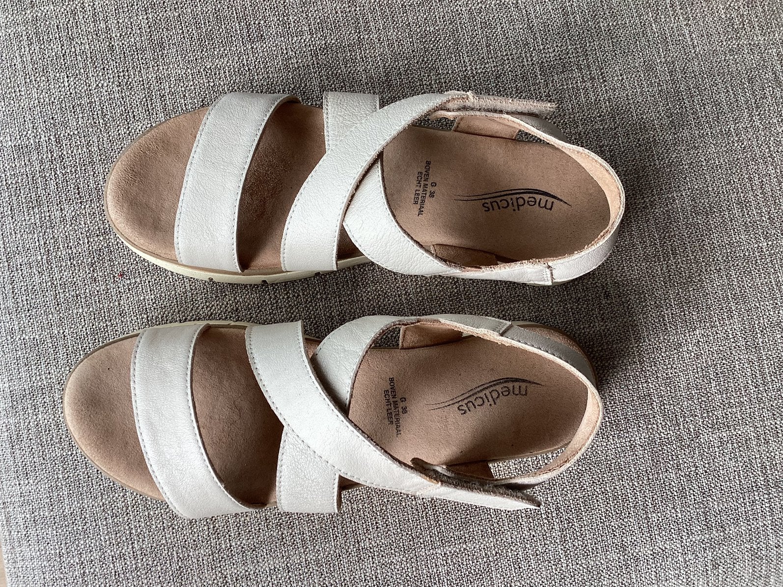 Sandaal dames, Kleding | Dames, Schoenen, Ophalen of Verzenden, Zo goed als nieuw, Beige, Sandalen of Muiltjes