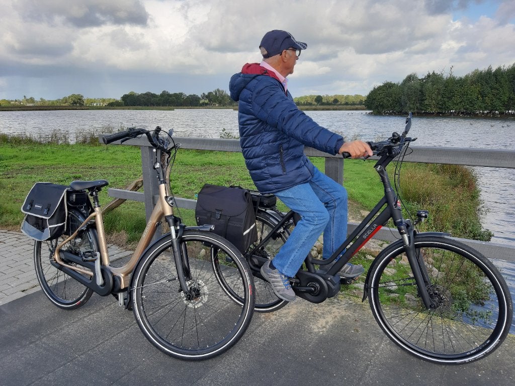 Foto 4 van Elektrische fiets met automatische versnelling, als nieuw.