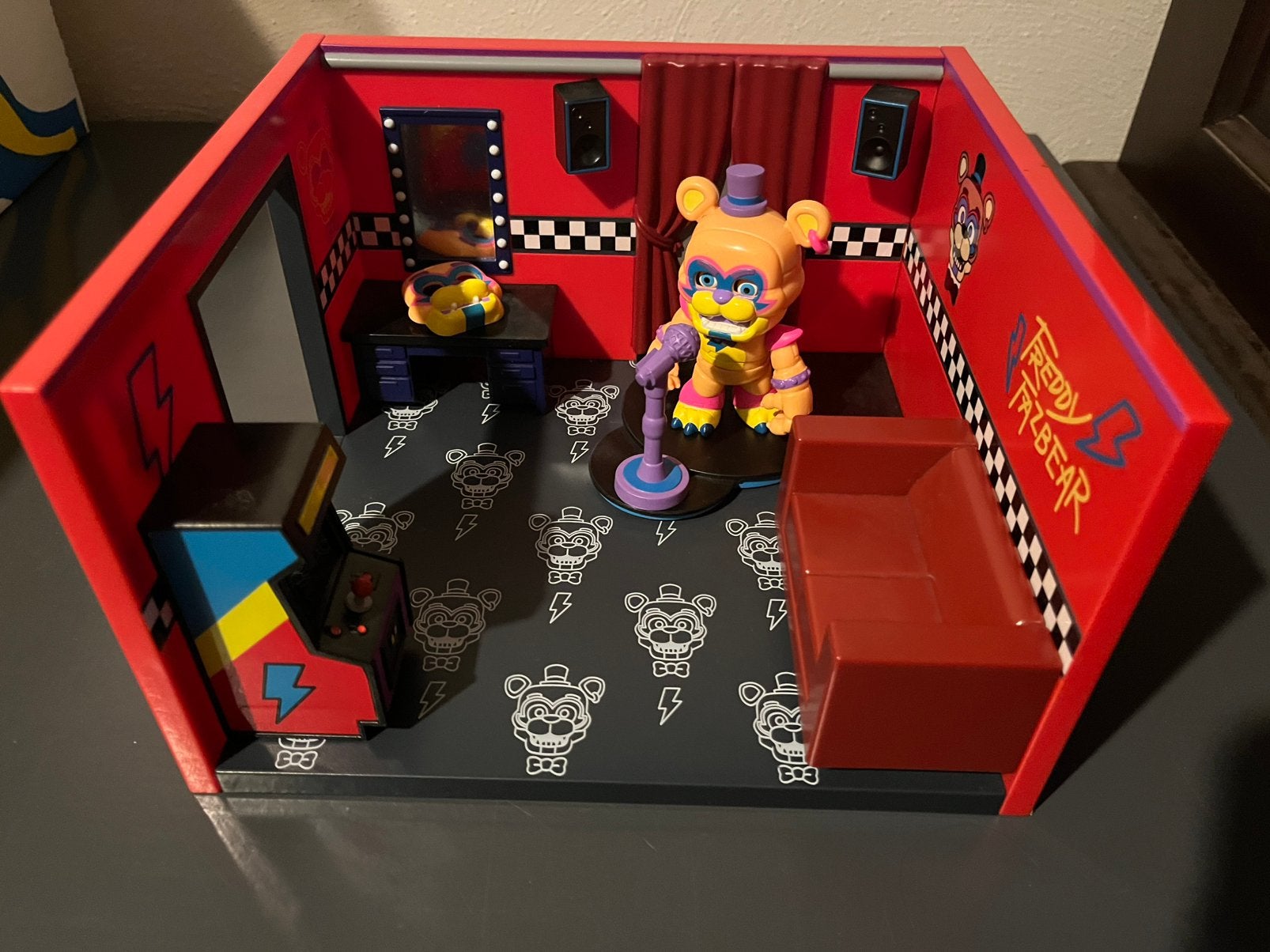 Five nights at freddy’s Freddy Fazbear lockerroom Funko, Ophalen of Verzenden, Gebruikt