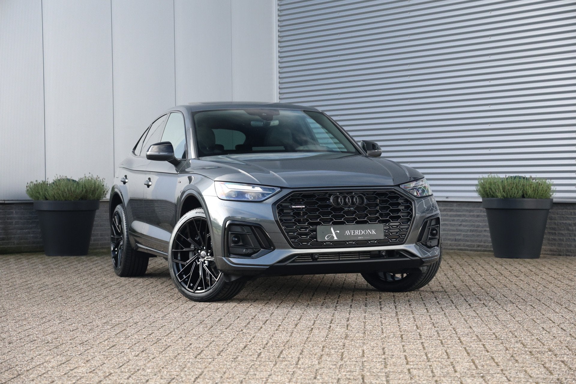 Audi Q5 Sportback 50 TFSI e Quattro S-Line Black Pano|Trekh|, Auto's, Automaat, Dealer onderhouden, Gebruikt, 4 cilinders