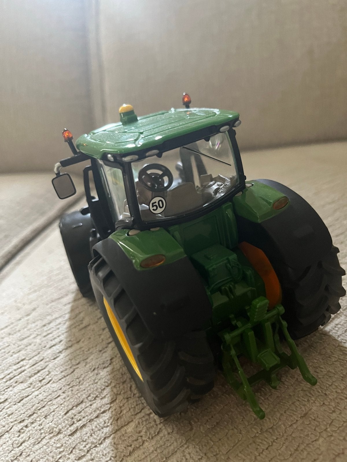 Siku john deere 6210r, 1:32 tot 1:50, Overige typen, Zo goed als nieuw, Ophalen