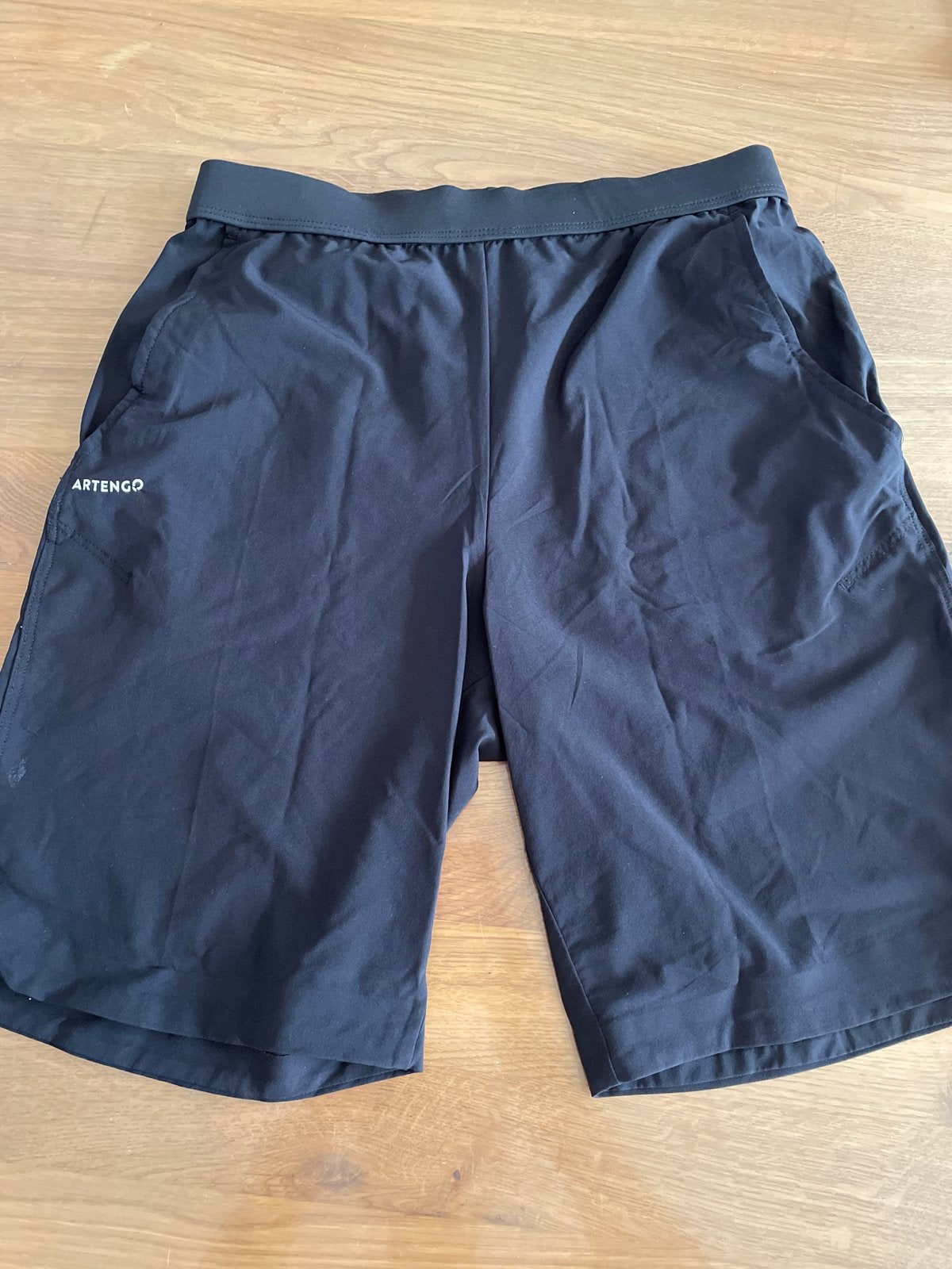 Artengo sportshort - maat 14 jaar (153-162 cm), Kleding | Dames, Sportkleding, Zwart, Overige typen, Ophalen of Verzenden, Zo goed als nieuw
