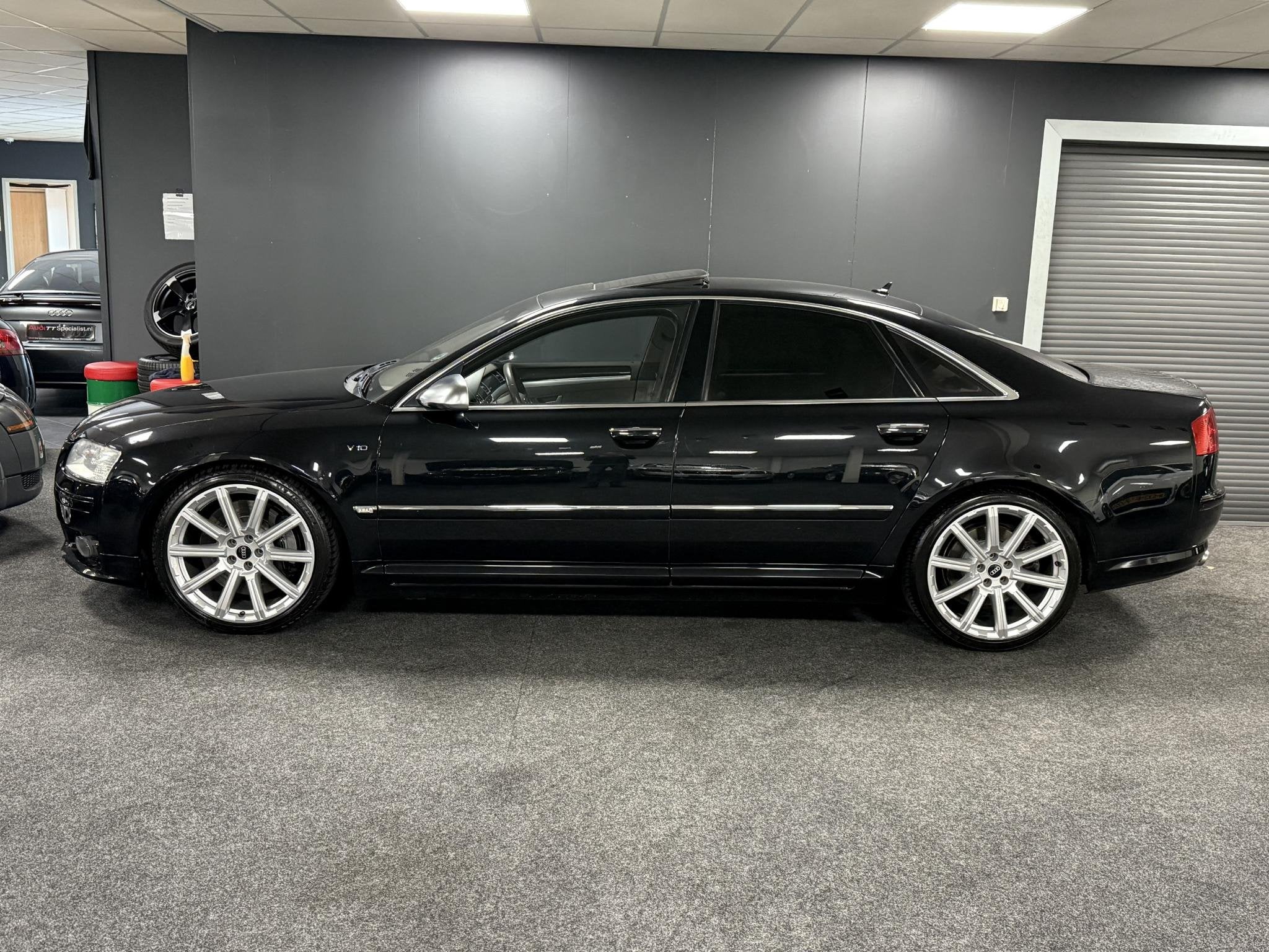 Audi S8 5.2 S8 quattro Pro Line Youngtimer Btw Auto, Auto's, Audi, Automaat, 1940 kg, Gebruikt, 5204 cc