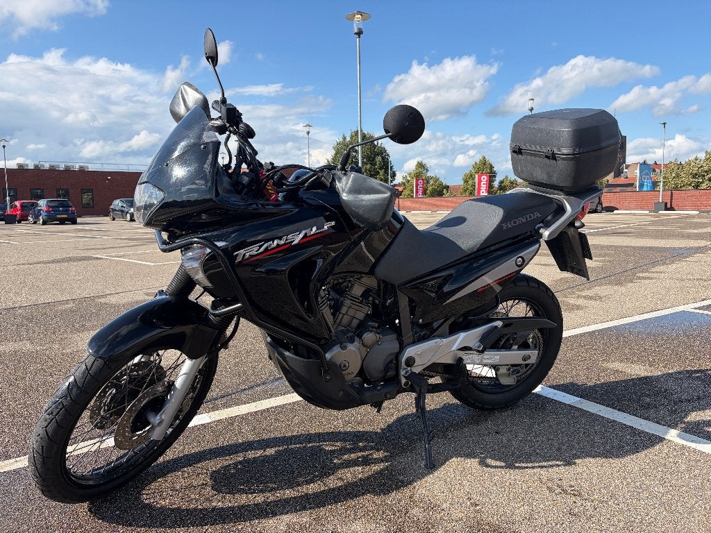 Honda Transalp 650 2005, Handvatverwarming, 2 cilinders, Occasion, Motorrijbewijs A
