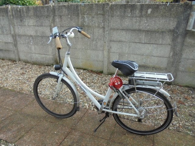 te koop  opknap elektrische fiets, Fietsen en Brommers, Elektrische fietsen, Gebruikt, 47 tot 51 cm, 30 tot 50 km per accu, Ophalen