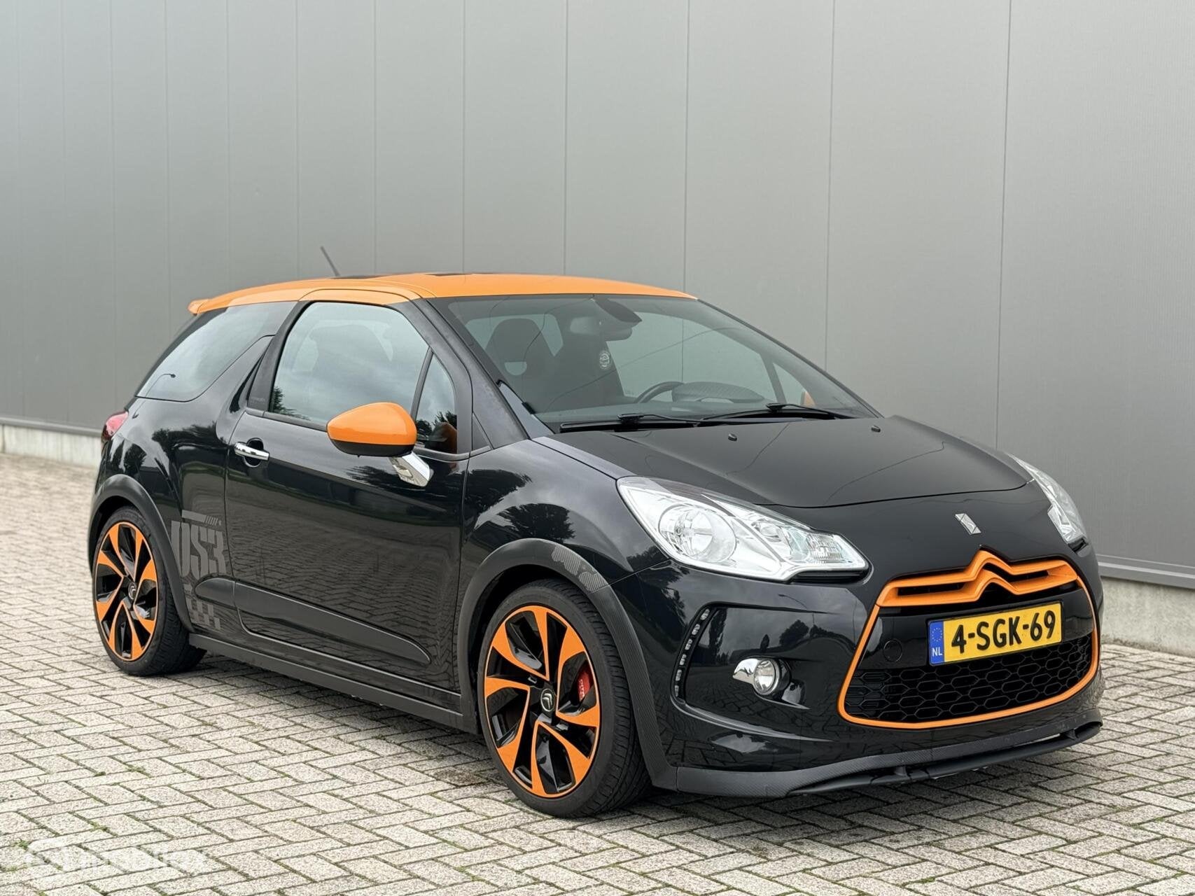 Citroen DS3 1.6 THP 200 Racing, Euro 5, Gebruikt, 4 cilinders, Verwarmde buitenspiegels