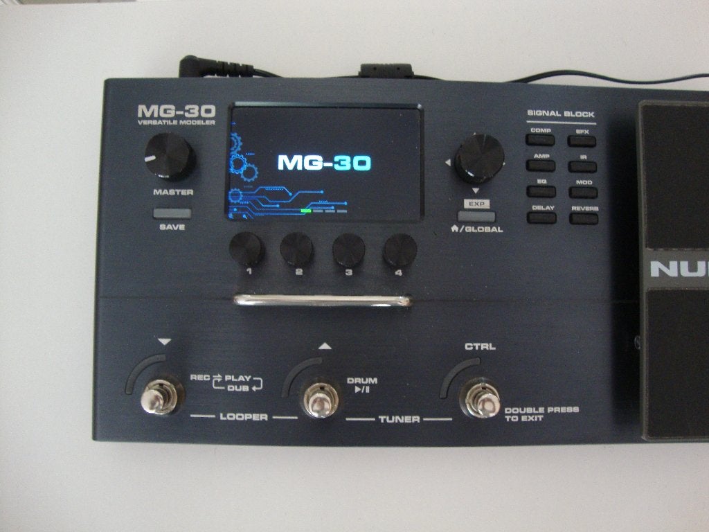 NUX MG-30 multi-effect pedaal in originele doos, Muziek en Instrumenten, Ophalen of Verzenden, Zo goed als nieuw, Multi-effect