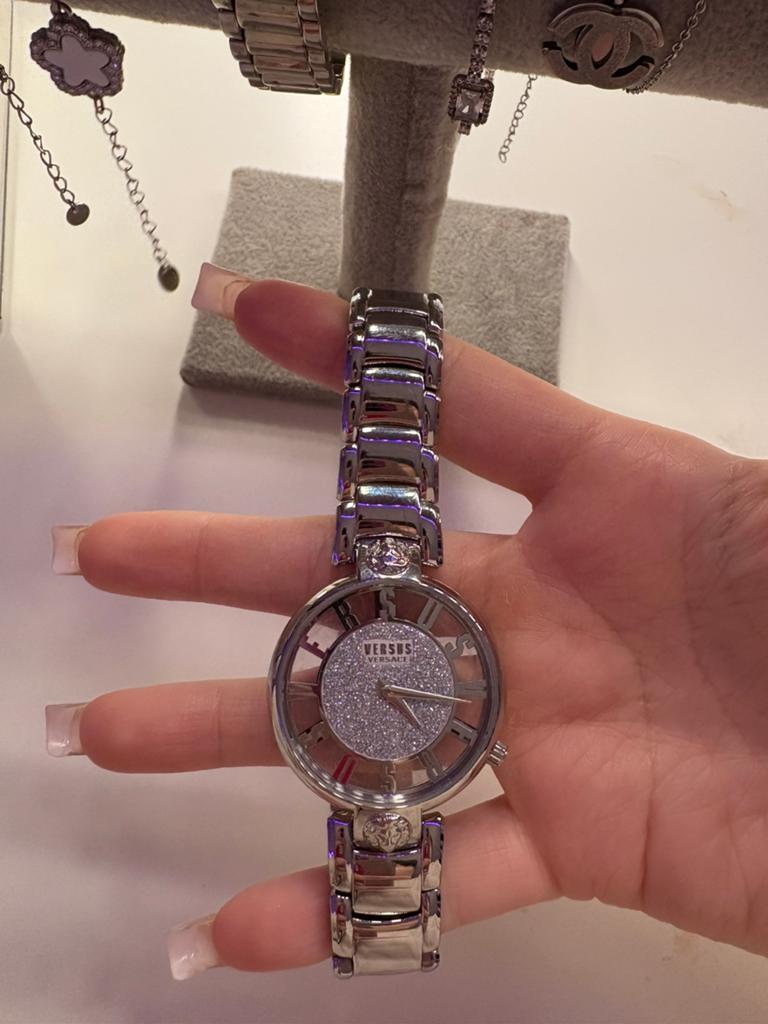 Versace horloge, Sieraden, Tassen en Uiterlijk, Horloges | Dames, Ophalen of Verzenden, Zo goed als nieuw, Staal, Overige merken
