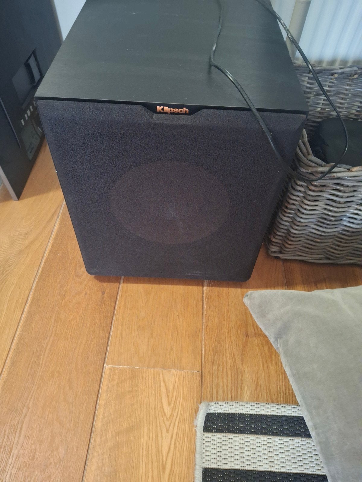 Klipsch 5.1 Surround Set R-12 SW Subwoofer en 5 Speakers, Geschikt voor surround/home cinema, Zo goed als nieuw, Surroundset, Ophalen