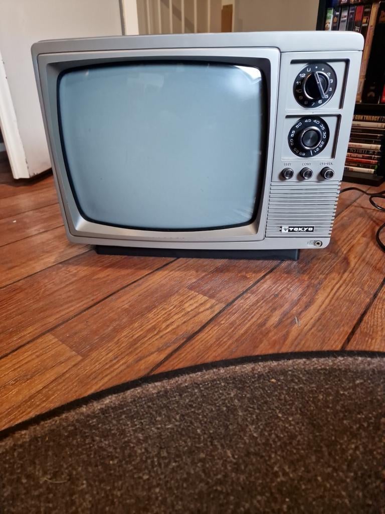 Tokyo zwart wit tv, Audio, Tv en Foto, Vintage Televisies, Ophalen of Verzenden, 40 tot 60 cm, Overige merken