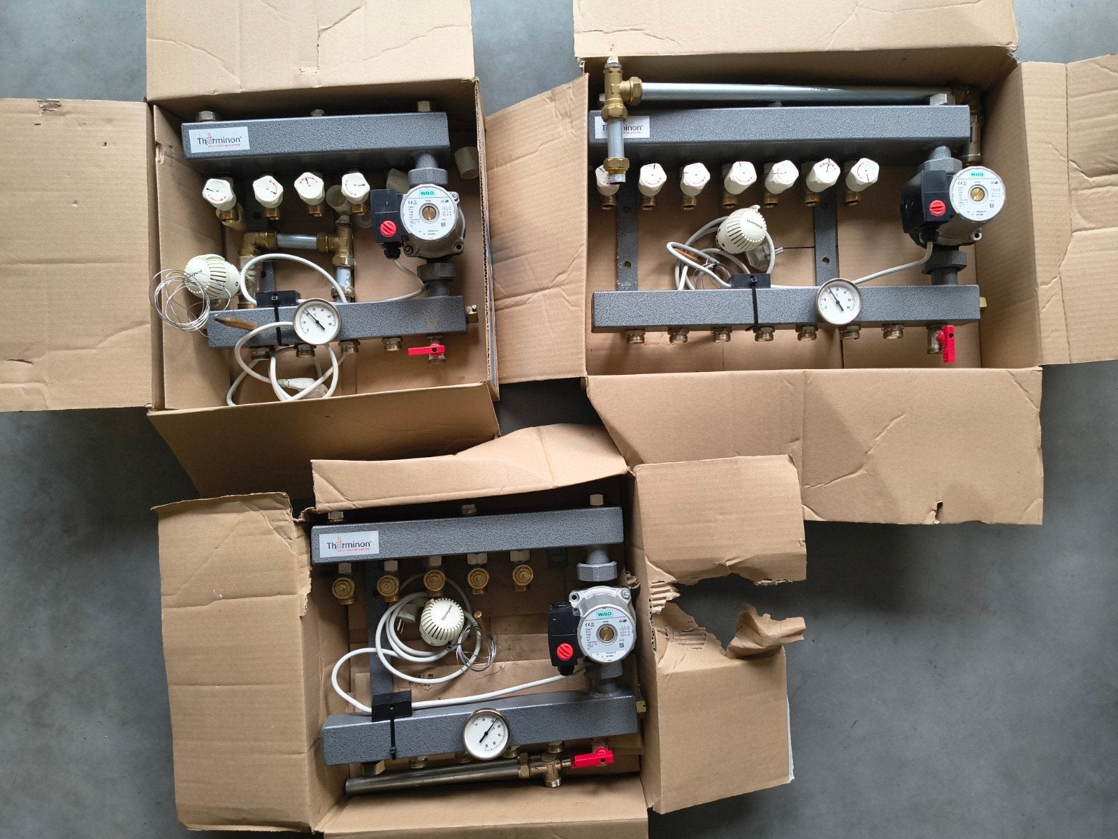3x complete Therminon Vloerverwarming Verdeler met Wilo Pomp, Ophalen, 30 tot 80 cm, Gebruikt, Overige typen