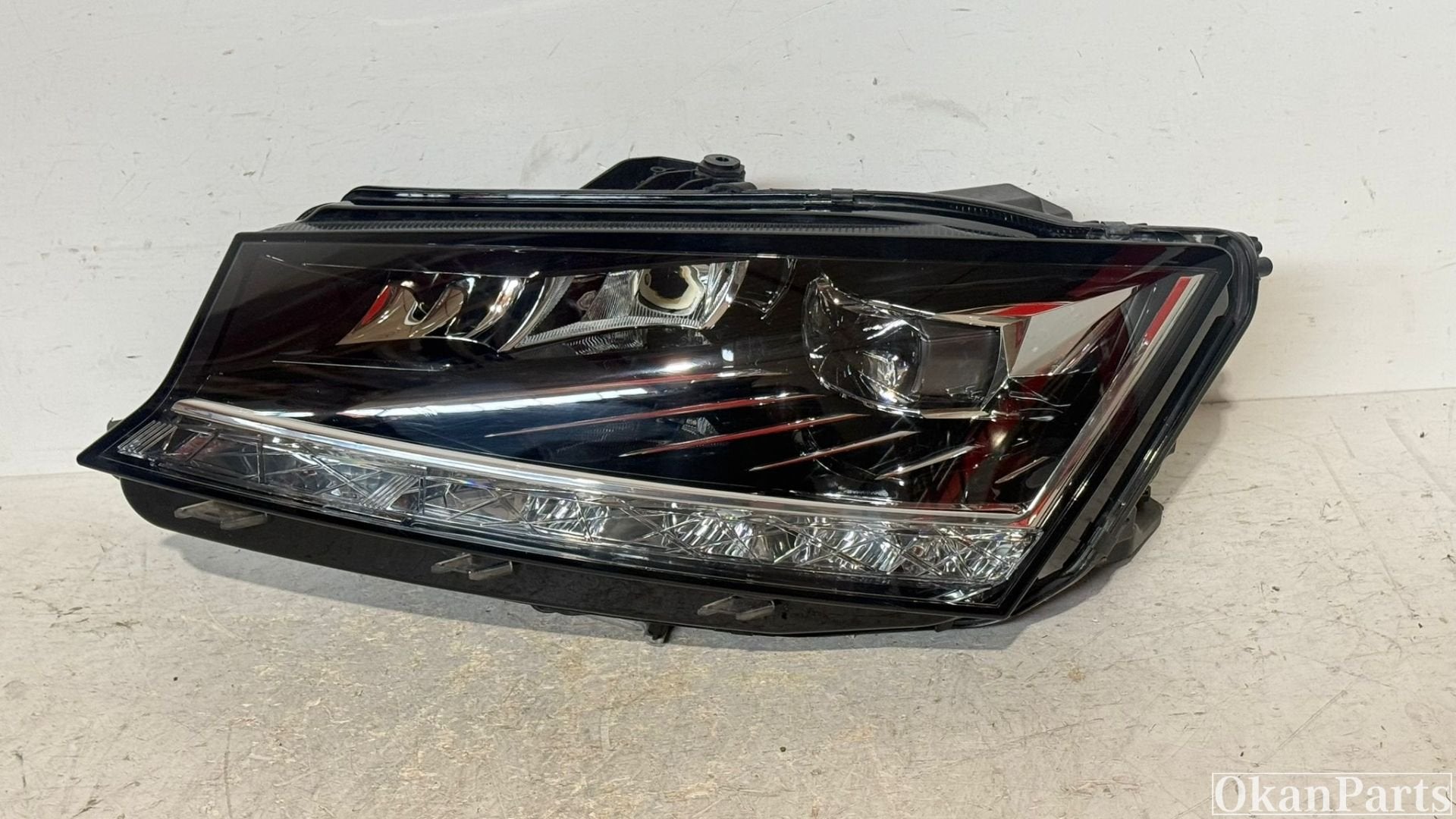 Skoda Fabia III Facelift LED linker koplamp links 6V1941015F