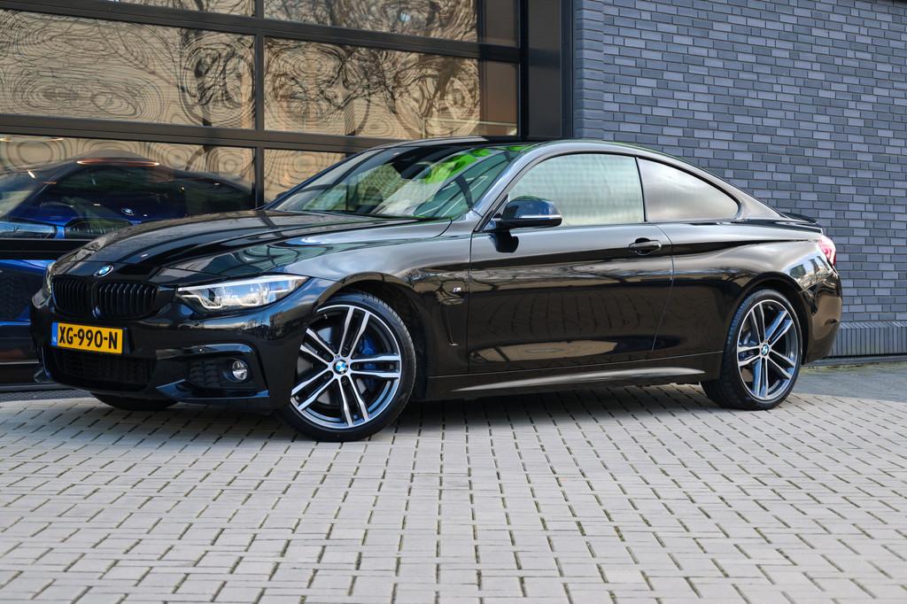 BMW 4 Serie Coupé 420i High Executive | M-SPORT | NAP | HUD, Auto's, Automaat, 1998 cc, Achterwielaandrijving, Gebruikt