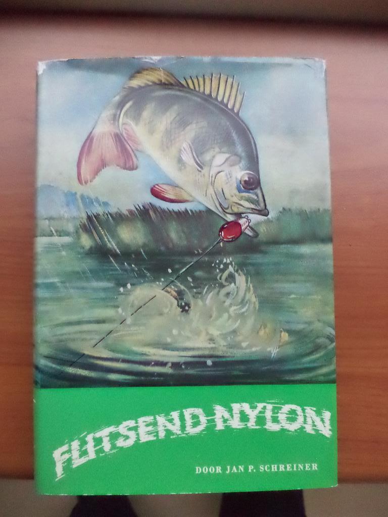Jan Schreiner, FLITSEND NYLON, met mooie stofomslag, 8e druk, Ophalen of Verzenden, Zo goed als nieuw, Watersport en Hengelsport