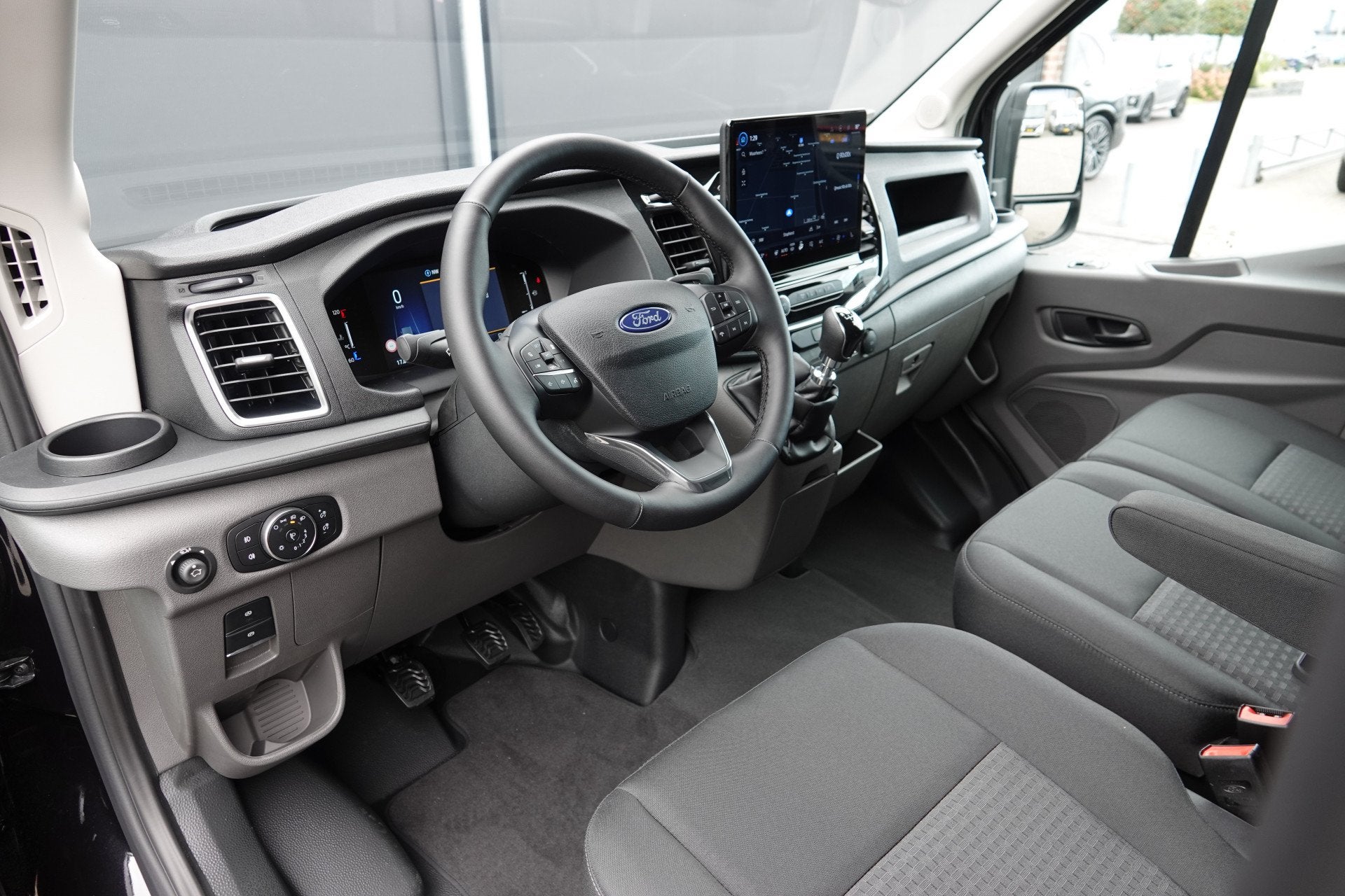 Ford Transit L2H2 2.0Tdci 130Pk | 310 | Trend | Virtual Cock, Auto's, Bestelauto's, Voorwielaandrijving, 12 maanden, Stof, Zwart