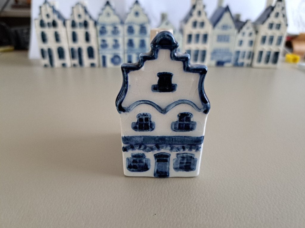 Origineel Huisje nr 1 van KLM Rynbende, Ophalen, Zo goed als nieuw, 1 t/m 20