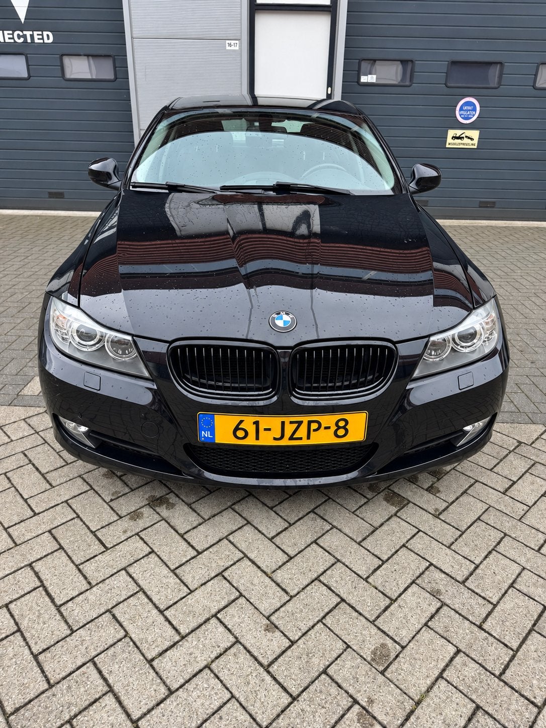 BMW 3-Serie 1.6 316I 2009 Zwart, Auto's, BMW, 745 kg, Origineel Nederlands, Handgeschakeld, Particulier