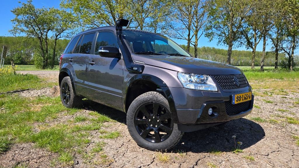 UNIEKE Suzuki Grand Vitara 2.4 AUT 5-drs 4x4 High Executive, Automaat, Zwart, 4 cilinders, Grand Vitara