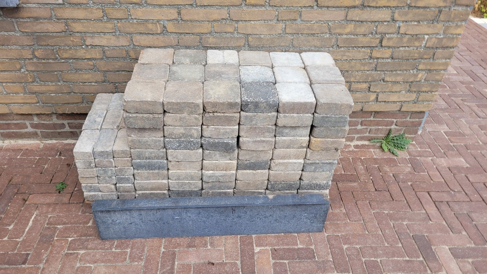 Gratis 4,25 m2 cobblestones klinkers!, Tuin en Terras, Ophalen, Gebruikt, Beton, Klinkers