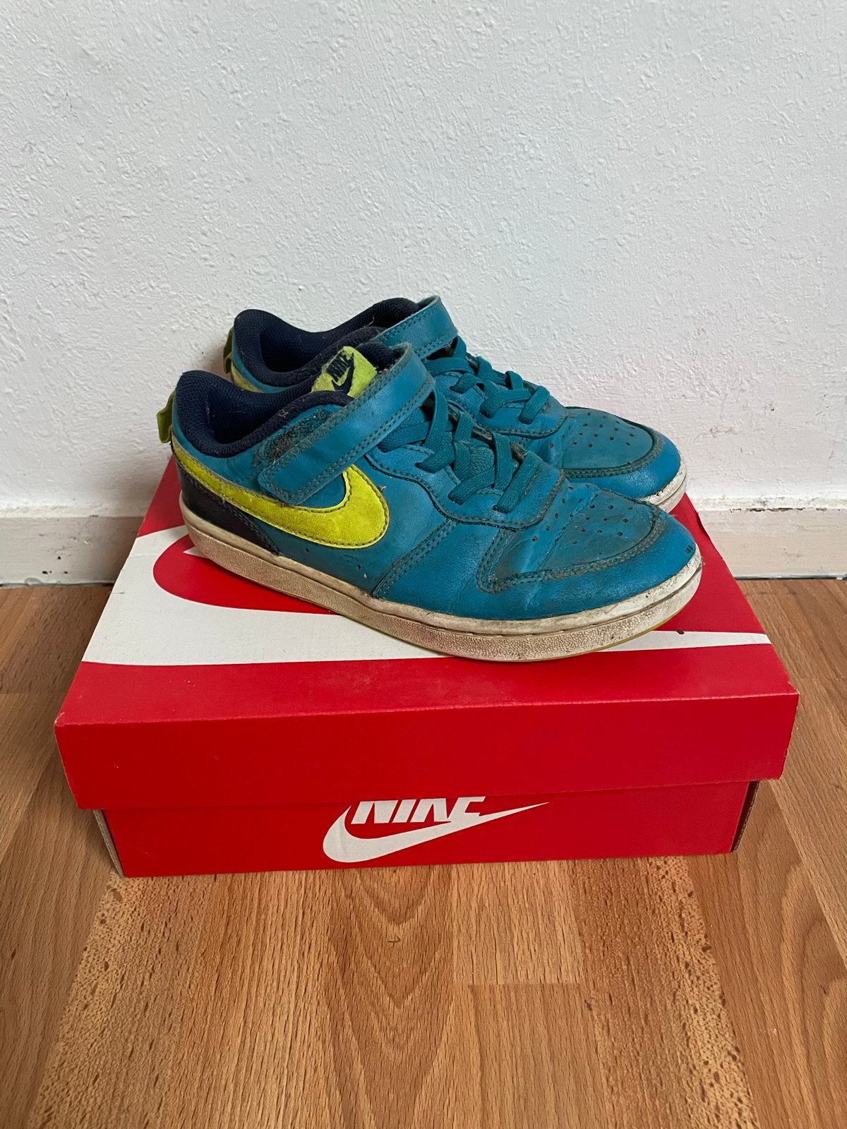 Nike Court Borough Low 2 sneakers - Maat 33, Ophalen, Gedragen, Blauw
