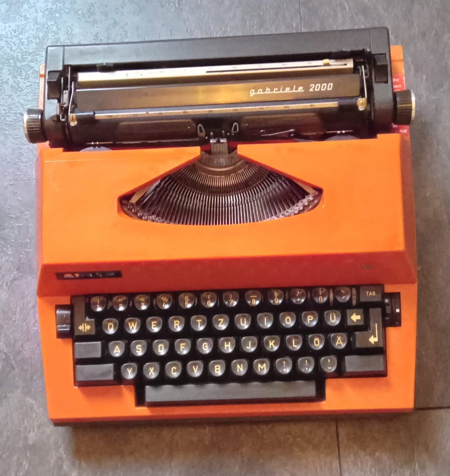 3 antiek typemachines, Diversen, Verzenden
