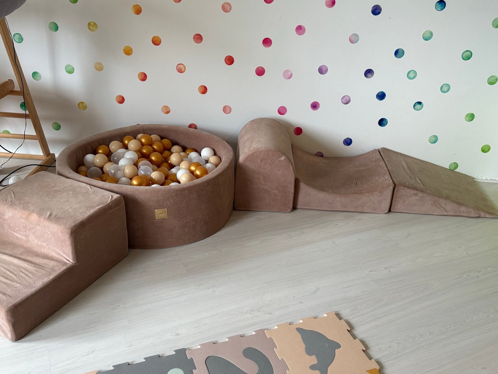 Meow Baby Speelset met Ballenbak en Klimvormen, Kinderen en Baby's, Speelgoed | Babyspeelgoed, Ophalen, Gebruikt, Overige typen