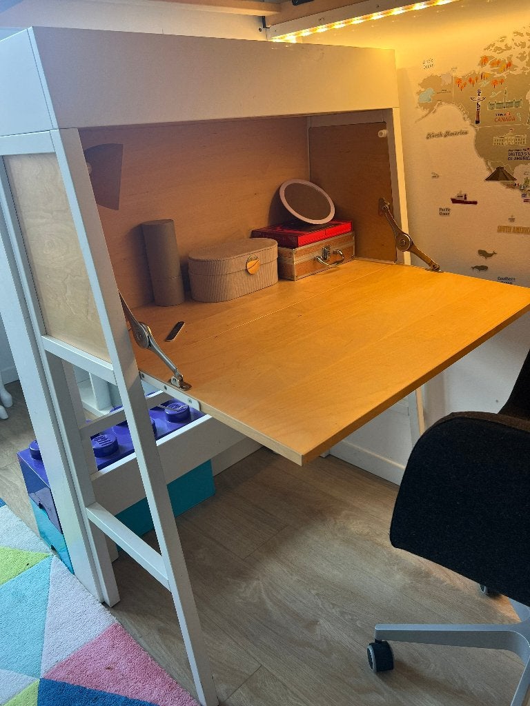Bureau Ikea, Huis en Inrichting, Bureaus, Ophalen