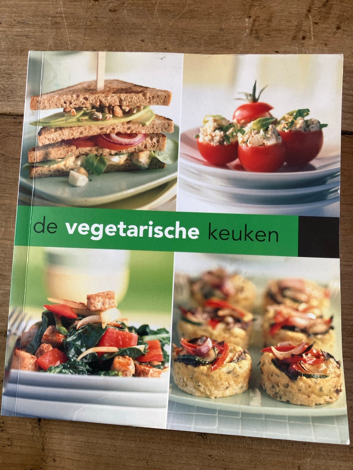 De Vegetarische Keuken - IKEA Kookboek, Boeken, Kookboeken, Voorgerechten en Soepen, Ophalen of Verzenden, Zo goed als nieuw, Gezond koken