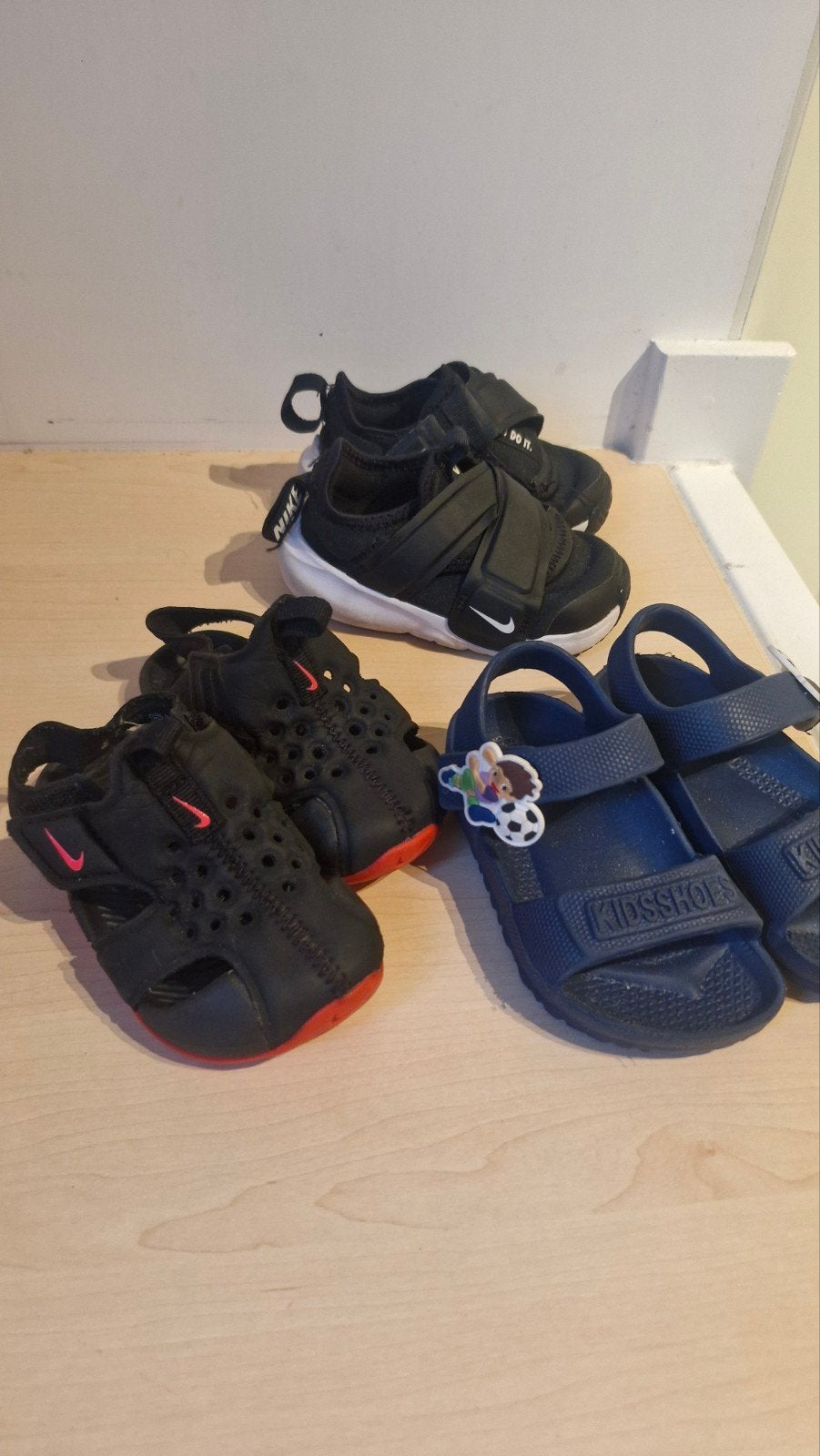 Set van 3 paar sandalen/waterschoenen maat 21, Gebruikt, Jongen of Meisje, Schoenen, Nike, Kidsshoes