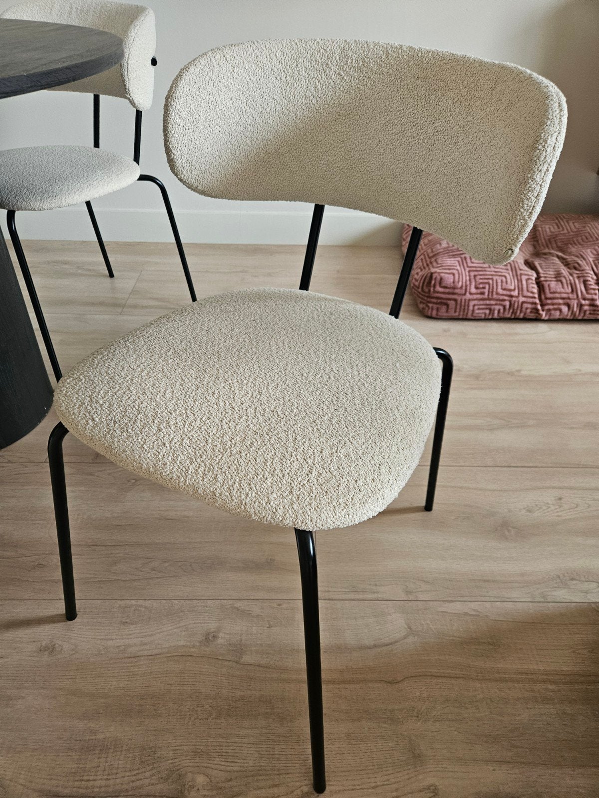 6 eetkamerstoelen Kwantum Bolzano, Ophalen, Gebruikt, Wit, Stof