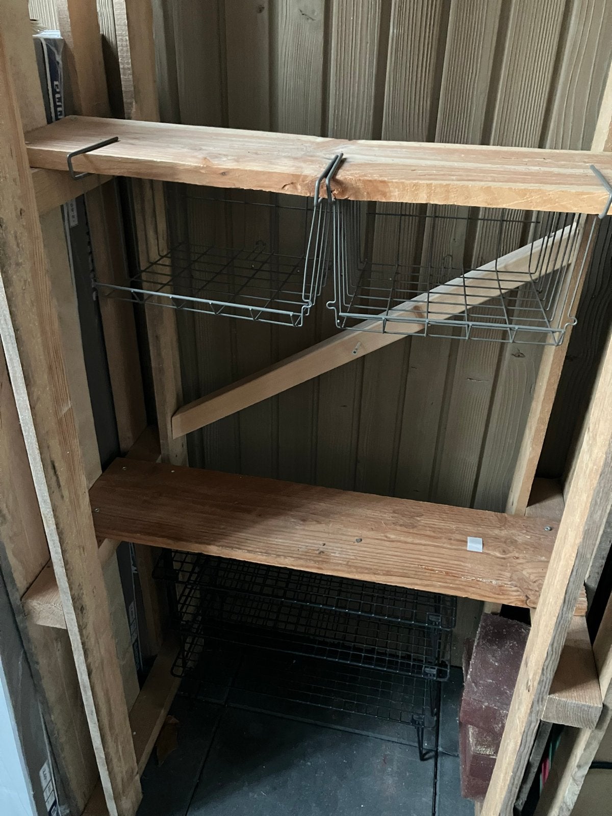 Houten opbergrek met metalen manden, Ophalen of Verzenden, Gebruikt