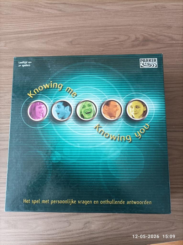 Knowing Me Knowing You bordspel - Parker, Hobby en Vrije tijd, Gezelschapsspellen | Bordspellen, Vijf spelers of meer, Ophalen of Verzenden