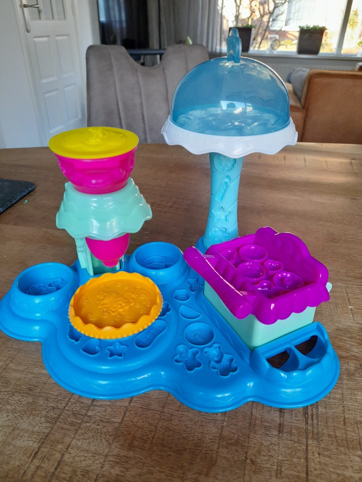 Play-Doh taarten&koekjes bakset, Ophalen of Verzenden, Zo goed als nieuw, Knutselen