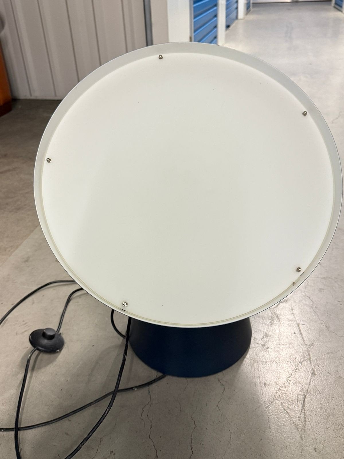 IKEA lamp in goede staat, Huis en Inrichting, Lampen | Tafellampen, Ophalen of Verzenden, Zo goed als nieuw, Metaal, Minder dan 50 cm
