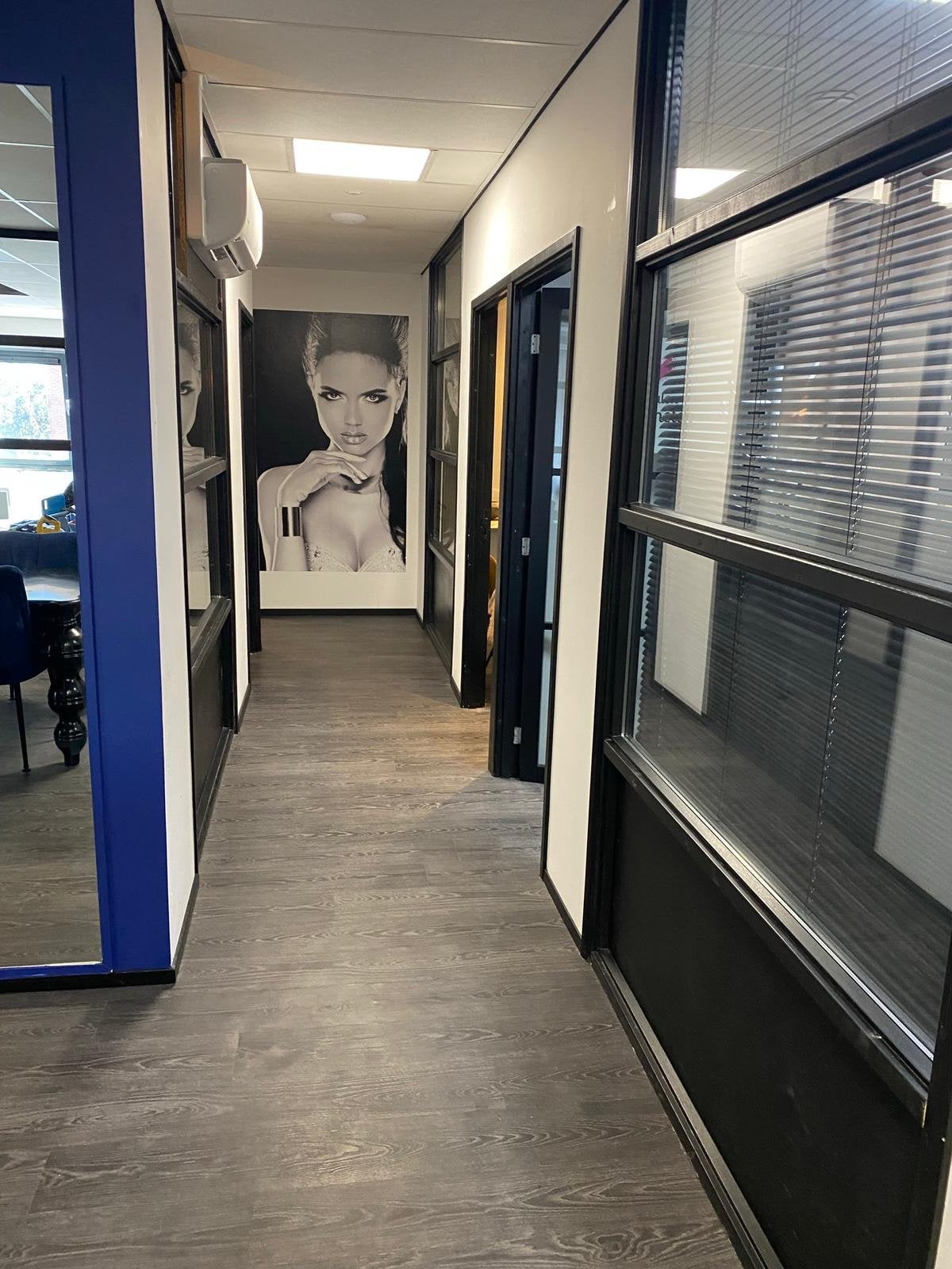Te huur salon praktijk ruimte Bunschoten-Spakenburg, 18 m², Huur, Praktijkruimte