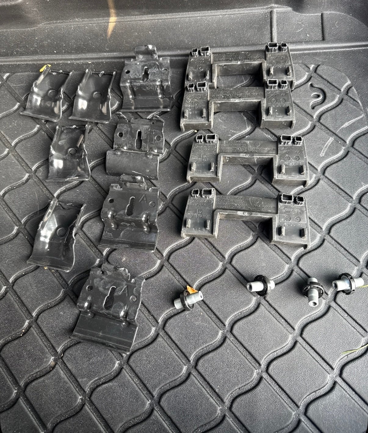 Thule Kit 186030 voor 7106 voetenset, Ophalen of Verzenden, Gebruikt