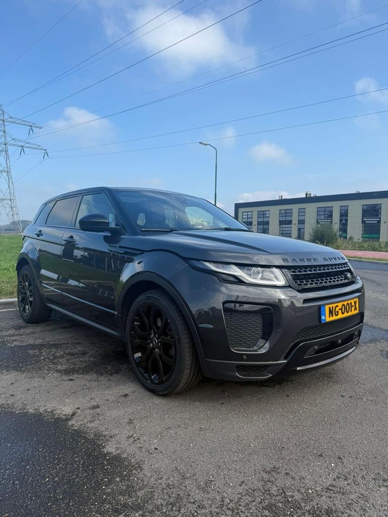 Land Rover Range Rover Evoque 2.0 TD4 4WD AUT 2017 Grijs, Auto's, Automaat, 2000 kg, 179 pk, Diesel