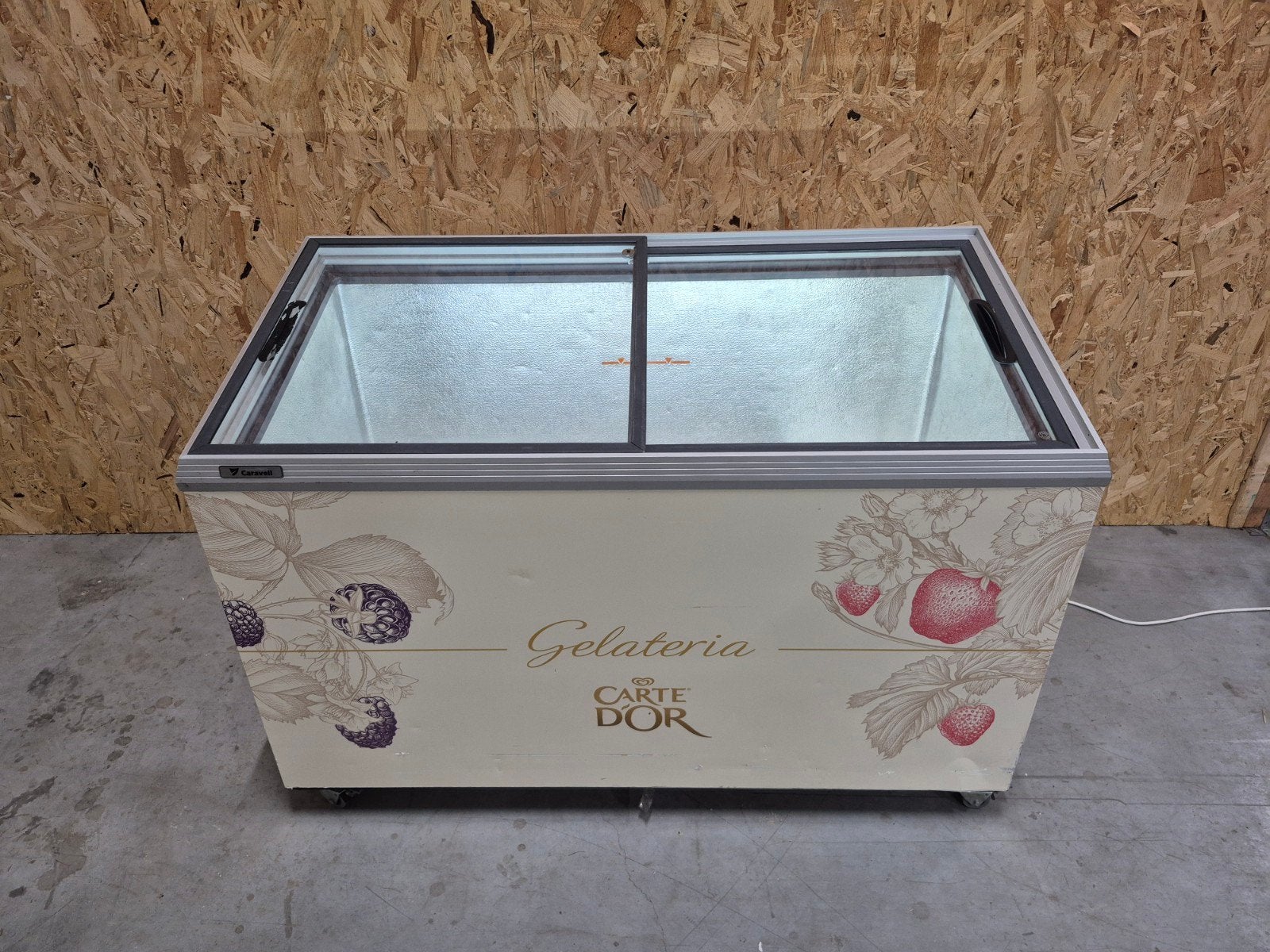 Caravell Vrieskist voor ijs - 128x64x91 cm - Werkt perfect, Witgoed en Apparatuur, Vrieskist, Gebruikt, Vrijstaand, 90 cm of meer