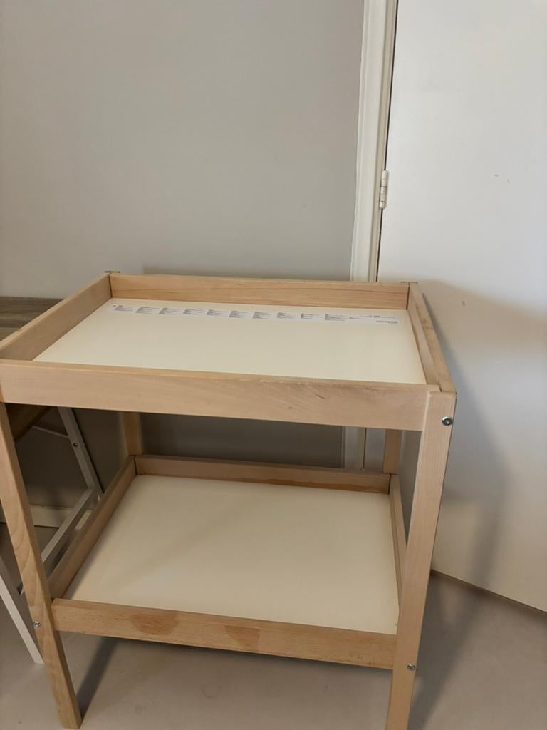 Ikea sniglar verschoontafel/commode, Kinderen en Baby's, Kinderkamer | Commodes en Kasten, Ophalen, 50 tot 70 cm, Zo goed als nieuw
