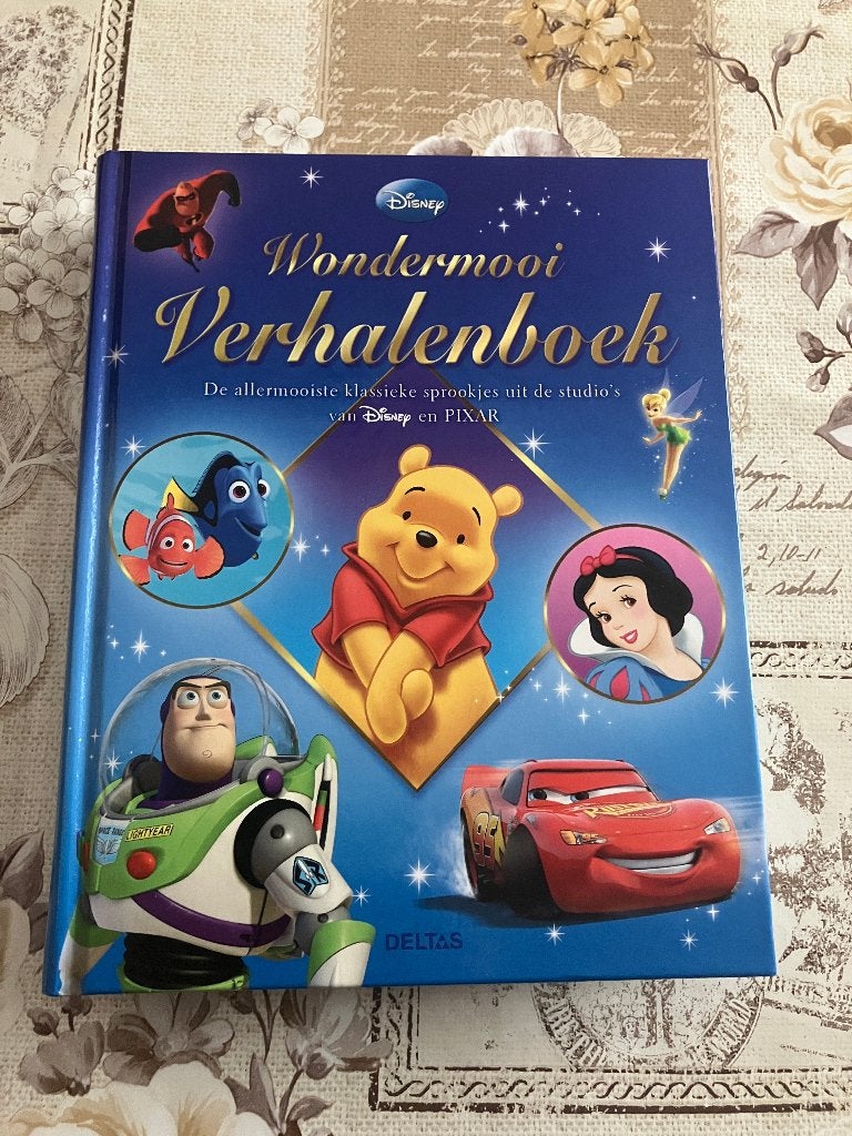 Disney - Wondermooi verhalenboek, Ophalen of Verzenden, Zo goed als nieuw