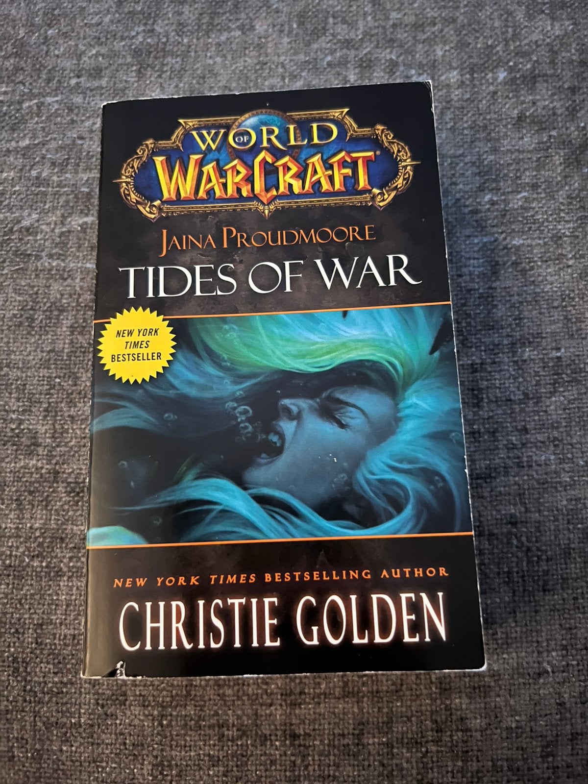 World of Warcraft: Jaina Proudmoore: Tides of War, Ophalen of Verzenden, Zo goed als nieuw, Christie Golden