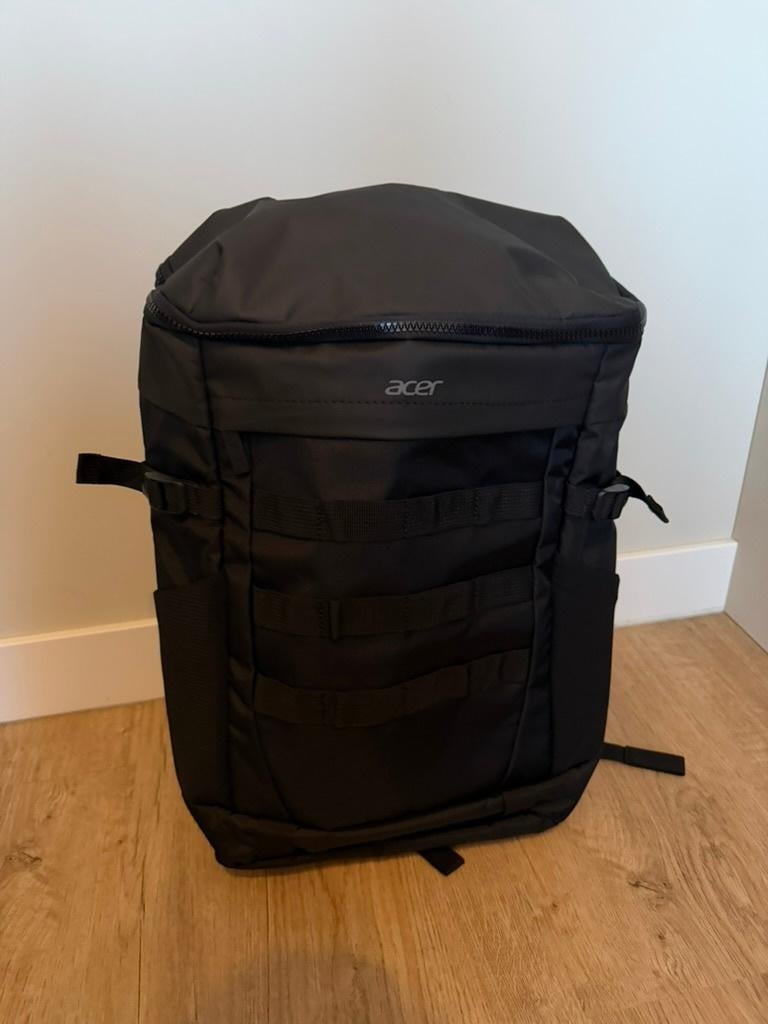 Acer 15.6" Laptop Rugtas - Nieuw (sporty box backpack), 15 inch, Nieuw, Rugzak, Ophalen of Verzenden