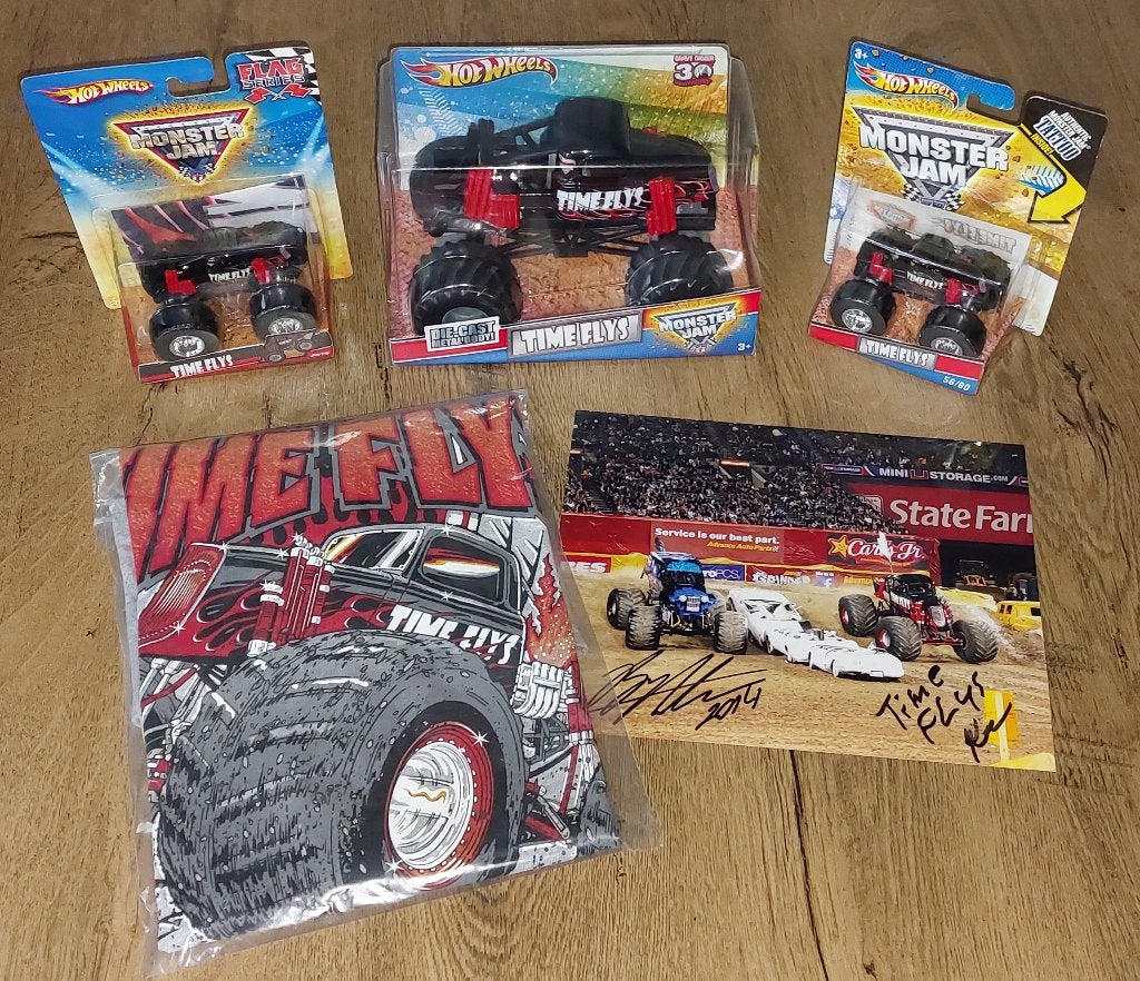 Hot Wheels Monster Jam TIME FLYS 3x monstertrucks T-shirt ed, Ophalen of Verzenden, Nieuw, Auto