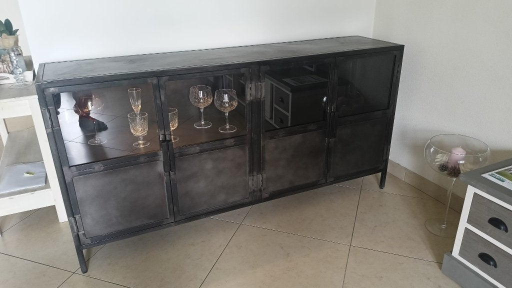 Industriële dressoir / wandkast, Ophalen, Met deur(en), 150 tot 200 cm, Zo goed als nieuw