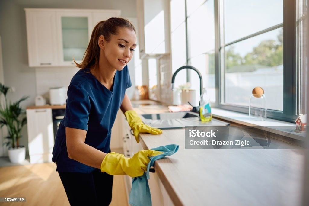 goede huishoudelijke hulp gezocht, Vacatures, Vacatures | Overige Vacatures, Overige vormen, Vanaf 5 jaar, Overige niveaus, Geschikt als bijbaan