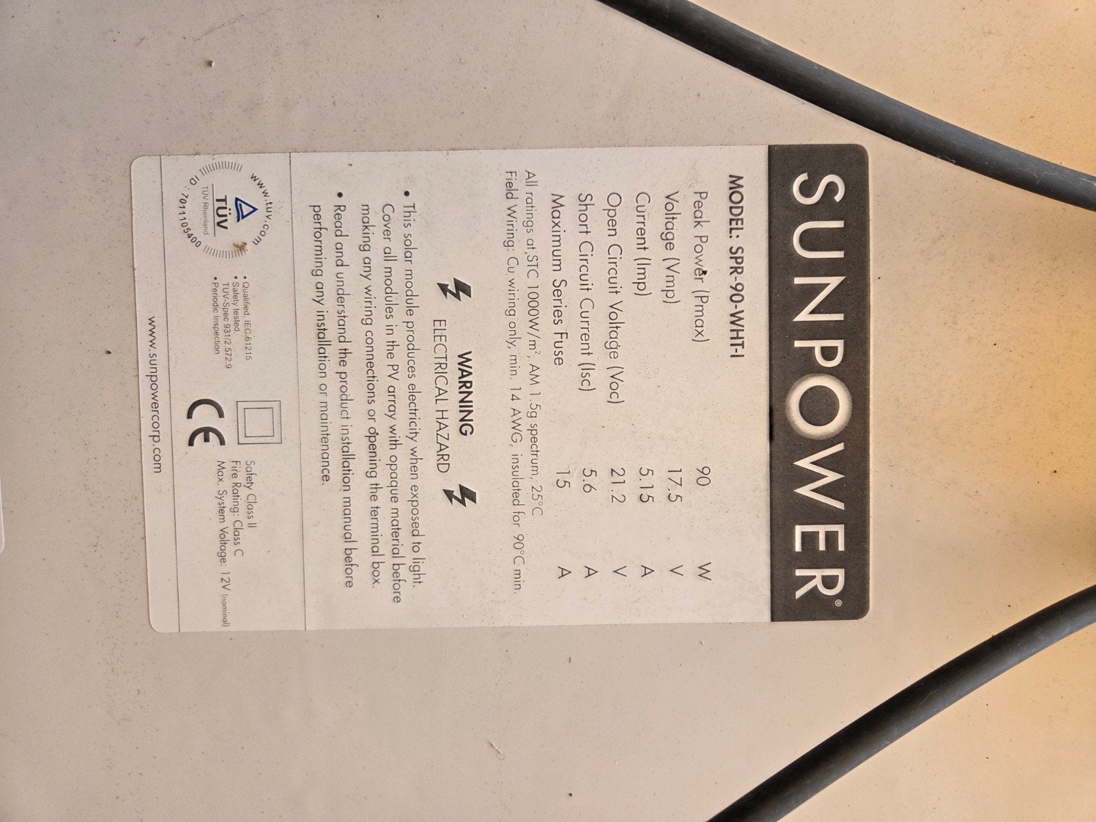 TWEE SunPower 90W Zonnepanelen met Victron MPPT 75|15, Ophalen