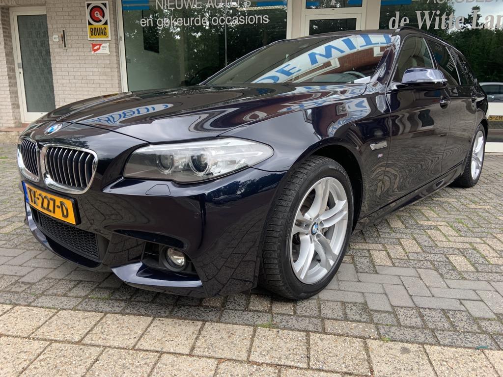 BMW 5 Serie TOURING 535 XI/AWD/HIGH EXECUTIVE/M PAKKET LUCHT, Auto's, BMW, Automaat, Gebruikt, Euro 6, 2000 kg