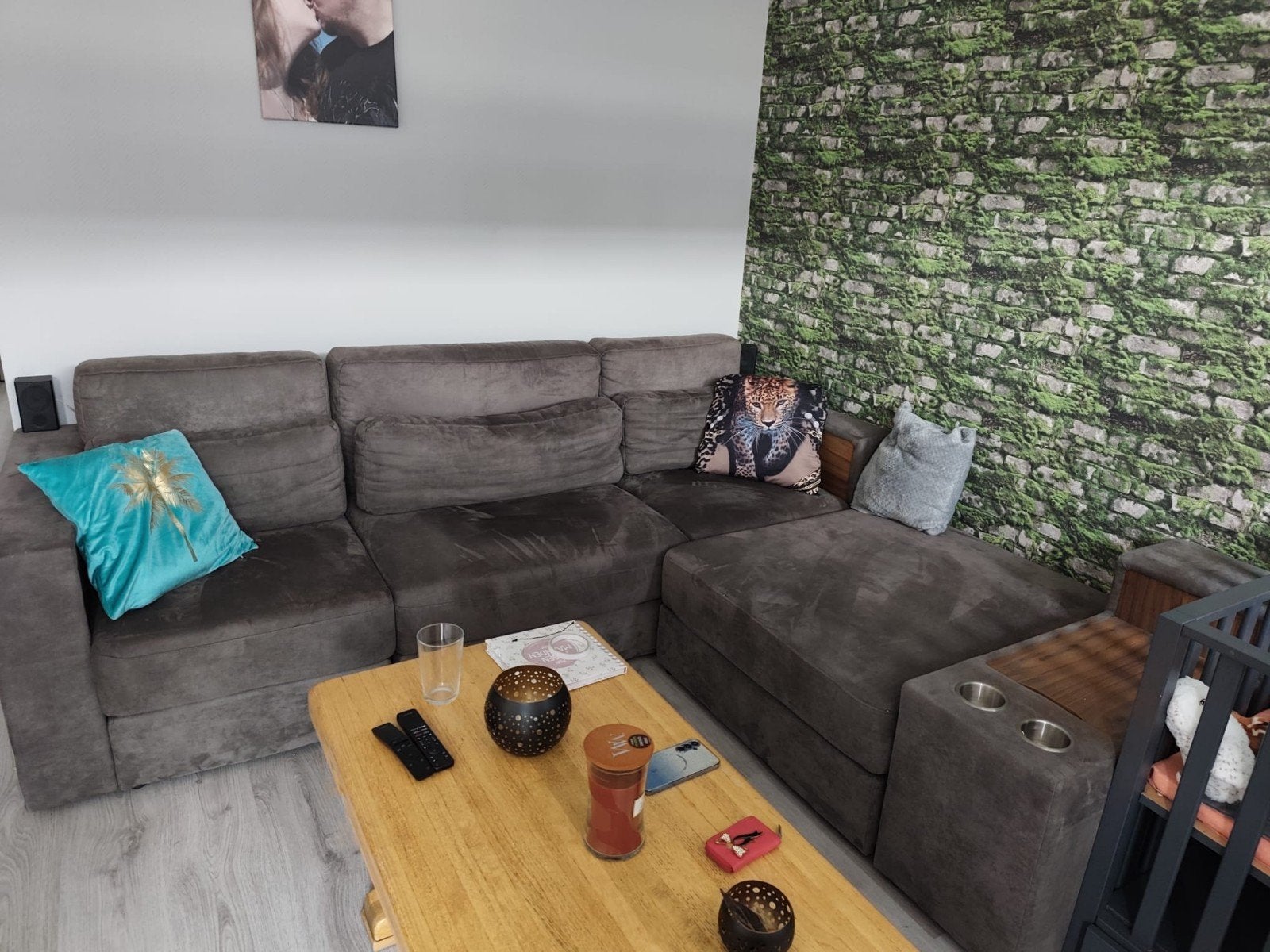 bank met opbergruimte en bekerhouders, Huis en Inrichting, Banken | Bankstellen, Ophalen, Modern, Comfortabel, 250 tot 300 cm