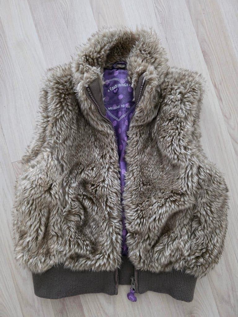 Leuk, Cozy, Teddy bodywarmer meisje mt 122, Kinderen en Baby's, C&A, Meisje, Ophalen of Verzenden, Zo goed als nieuw
